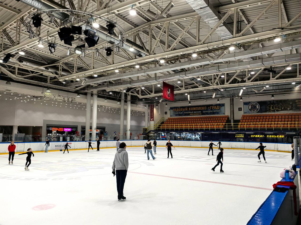 FEREKS создает свет для будущих чемпионов